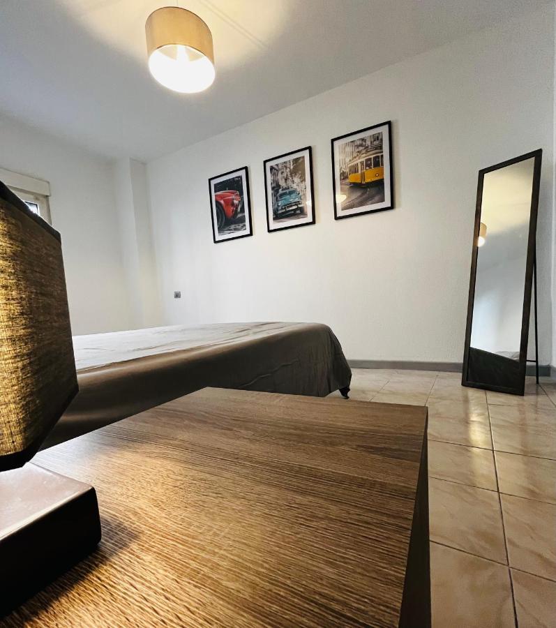 Appartement T2 Dans Le Centre Ville De Carcassonne Exterior photo